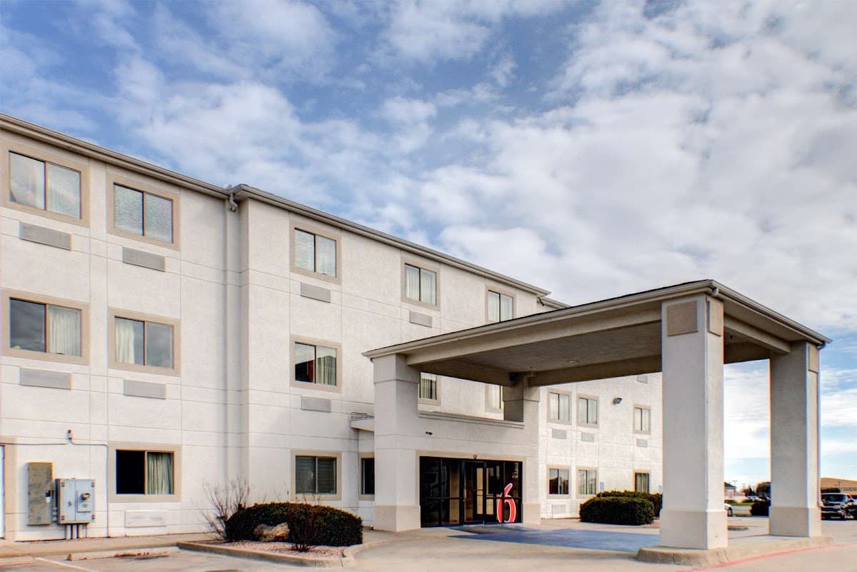 Motel 6 Woodway, TX