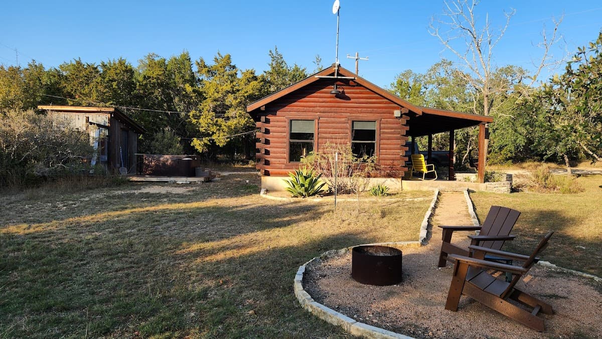 Three Graces Cabin