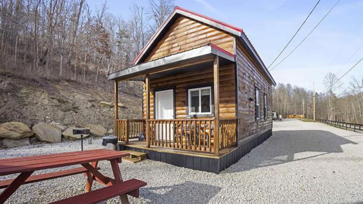 Williams Creek Cabins