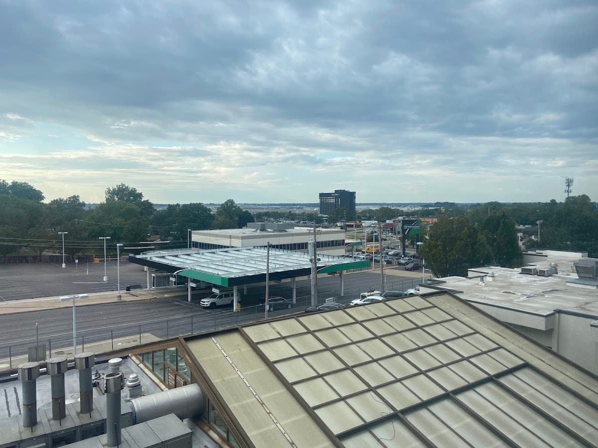 Ramada Inn Airport & Conference Ctr