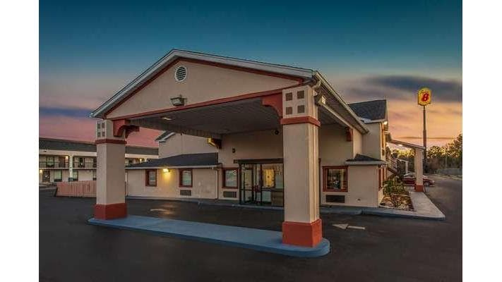 Super 8 by Wyndham Florence