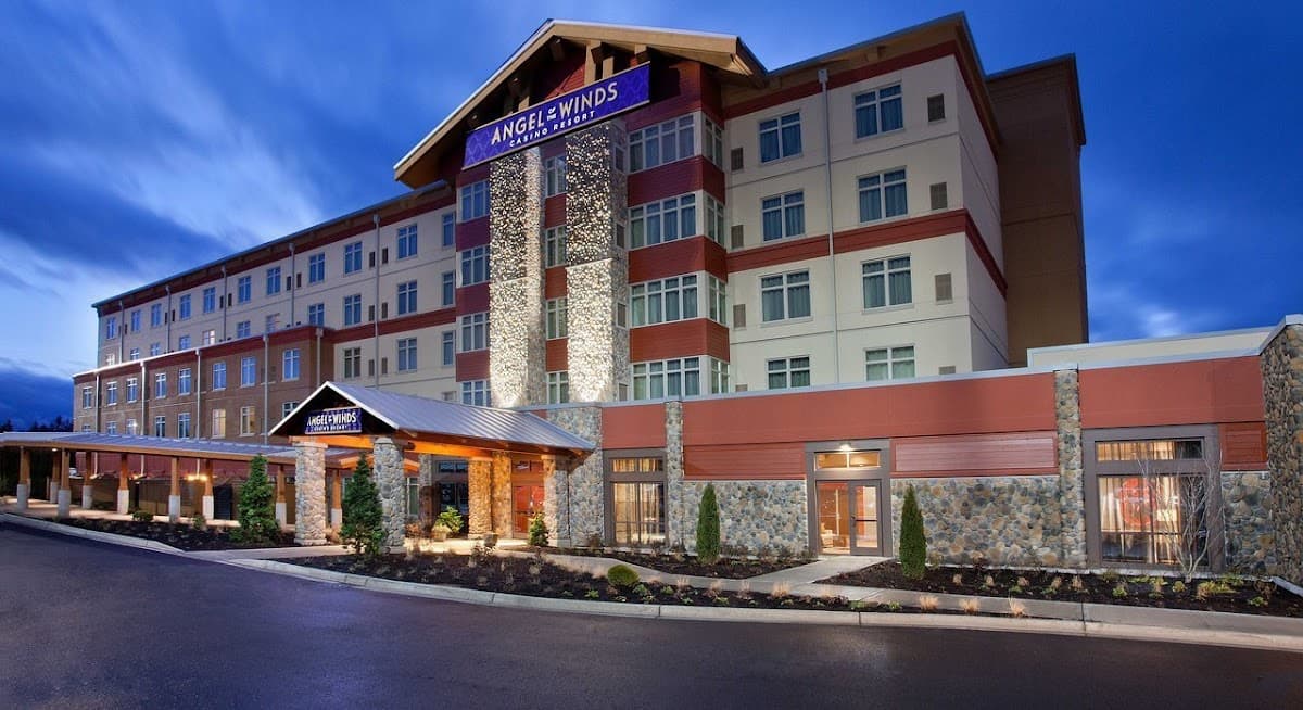 Angel of the Winds Casino Resort
