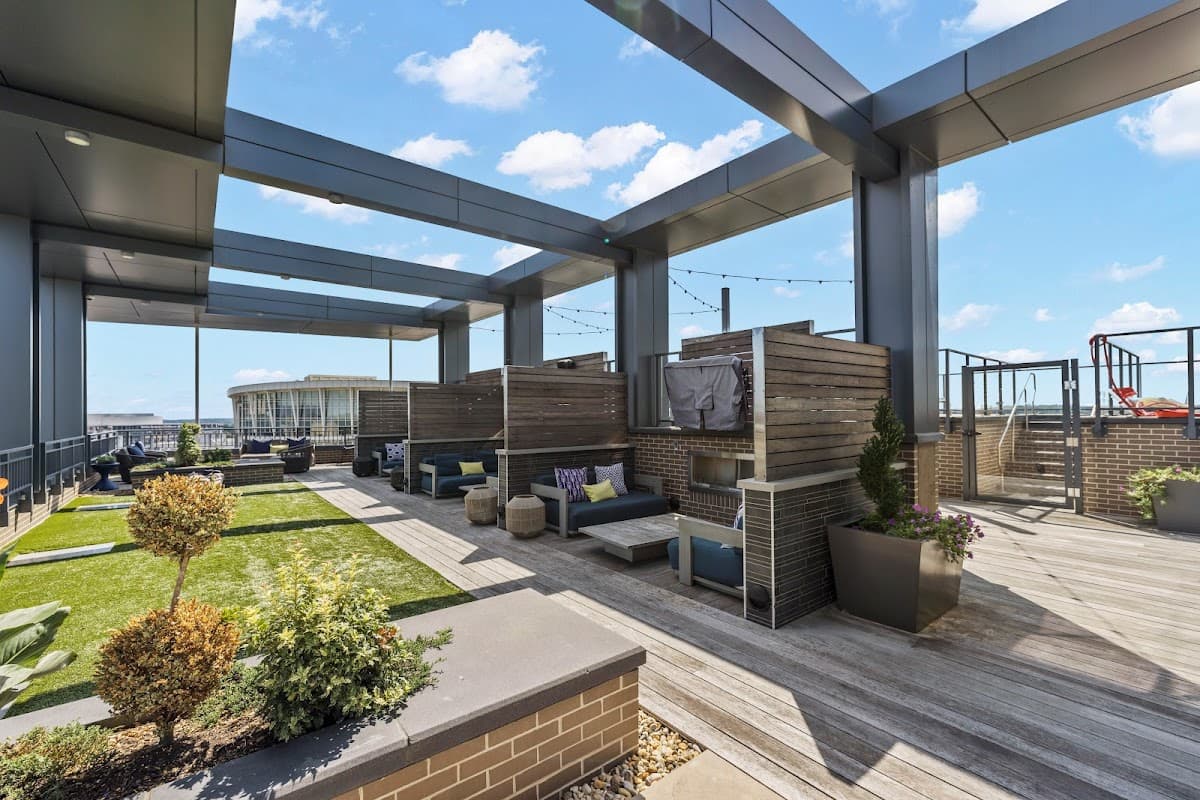 Placemakr Marymount Ballston