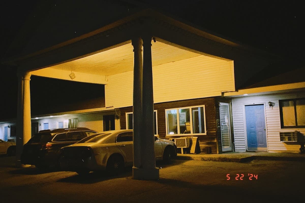 Lighthouse Inn