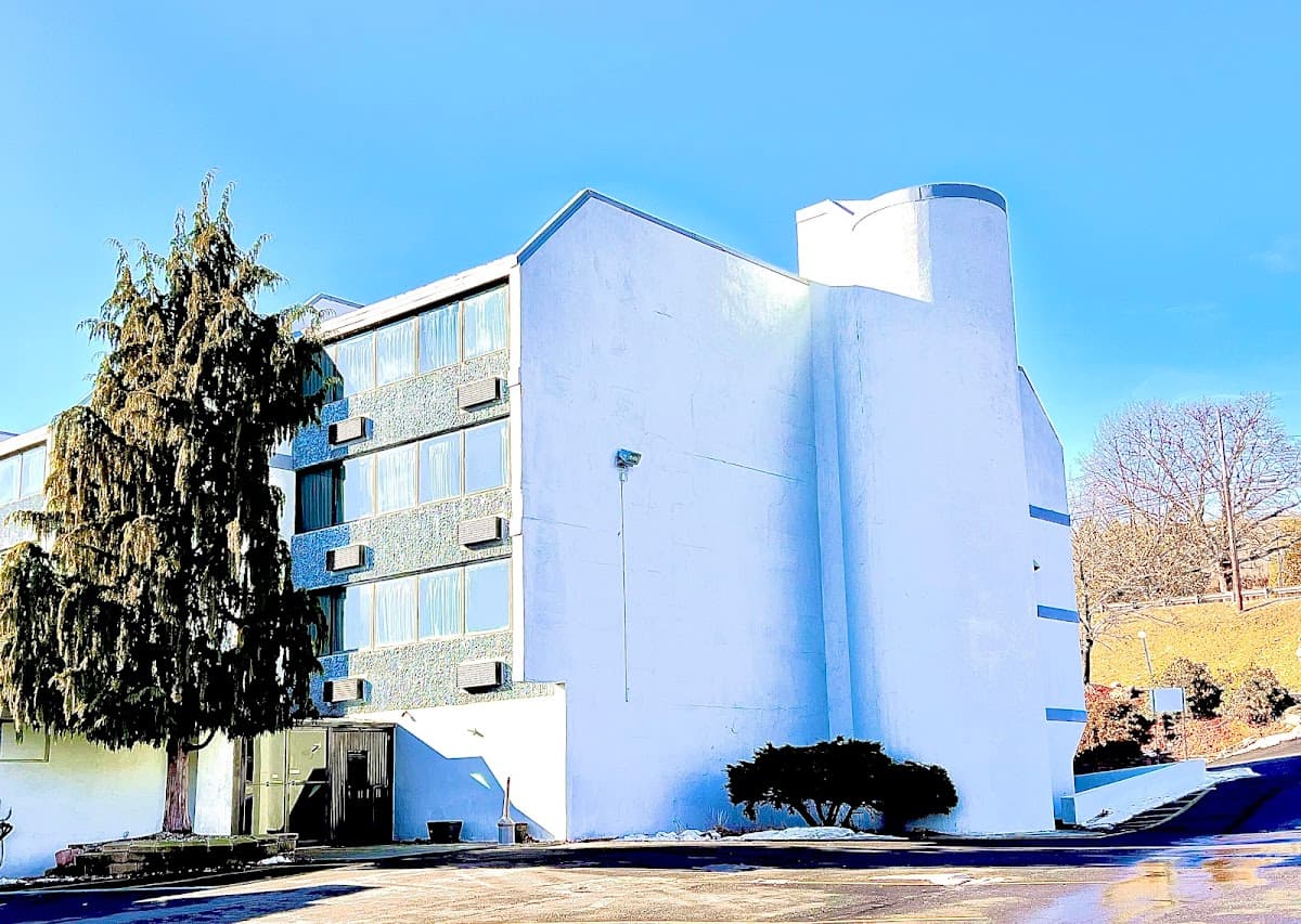 Days Inn by Wyndham Scranton PA