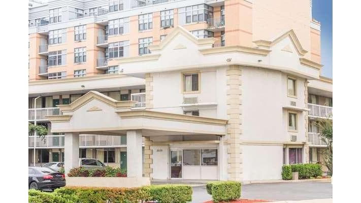 Days Inn by Wyndham Arlington Pentagon