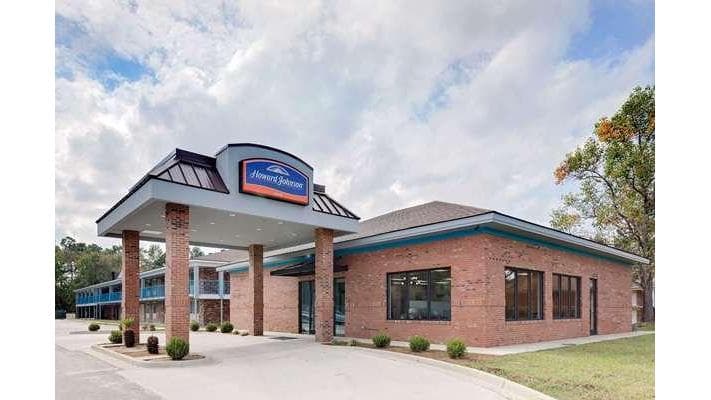 Howard Johnson by Wyndham Florence